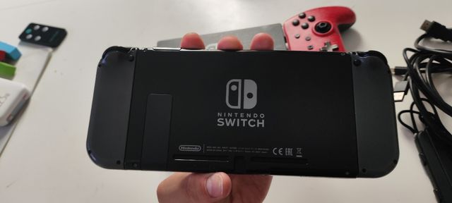 Nintendo Switch + Accesorios