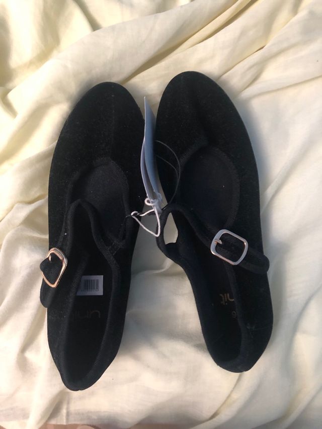 Merceditas negras Hipercor -talla 36