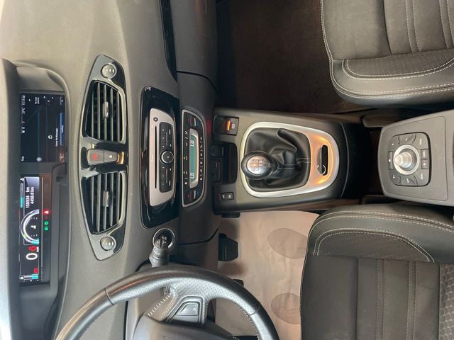 Renault Scénic BOSE Energy dCi 130 eco2 