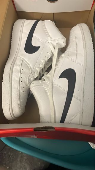 Nike Air Force 1 altas negras y blancas