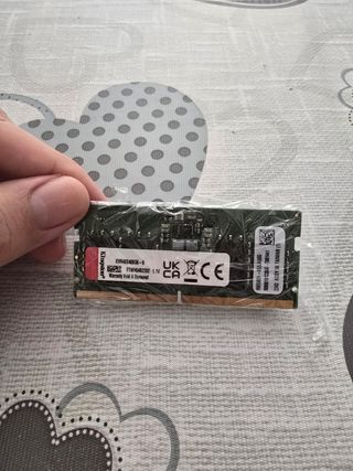 Kingston - Memoria RAM DE 8GB DDR5 4800MHz