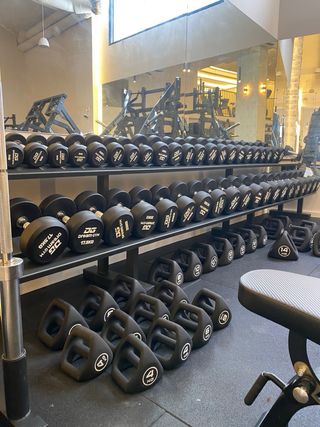 Equipamiento Fitness/ Maquinas de gimnasio