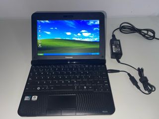Netbook Toshiba NB250 como nuevo Intel Atom