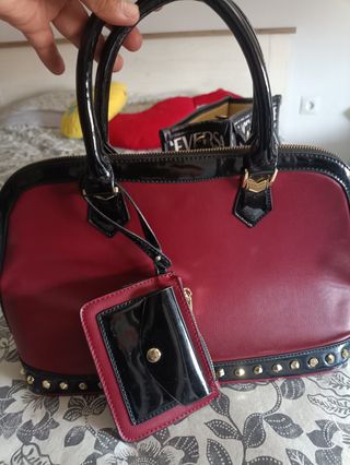 Bolso vino  y negro