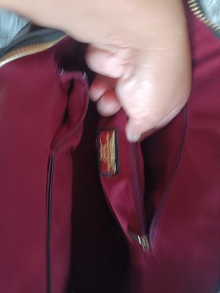 Bolso vino  y negro