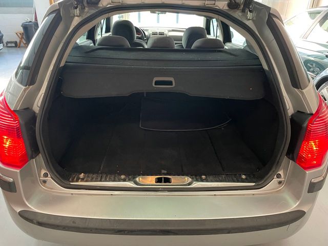 Peugeot 407 SW ST Confort Pack 2.2 