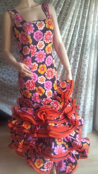Vestido Flamenco Micaela Villa talla 40/42.