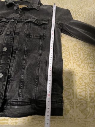 Chaqueta vaquera negra Pull&Bear