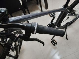 Bicicleta Rockrider Gris - nueva