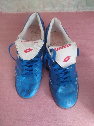 Botas fútbol sala Lotto azules