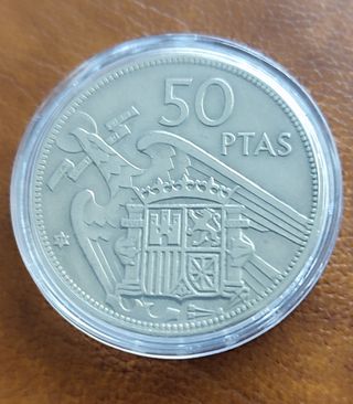 Moneda 50 pesetas Franco 1957
Estrella 71 

