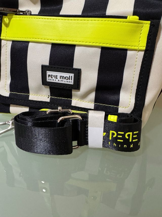 Bolso bandolera Pepe Moll nuevo a estrenar.