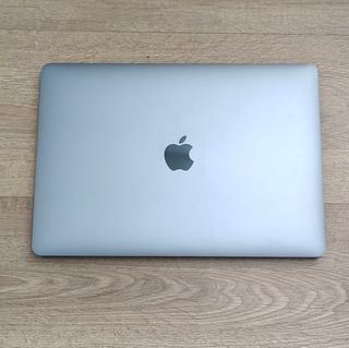 MacBook Pro 16GB-256GB (2019)