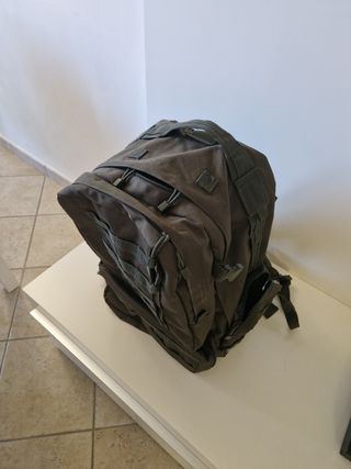 Zaino trekking Univers verde oliva