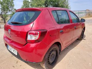 Dacia Sandero 2013