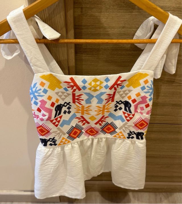 Top blanco tirantes, multicolor