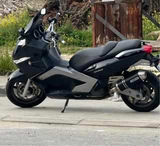 Gilera GP800 - Scooter