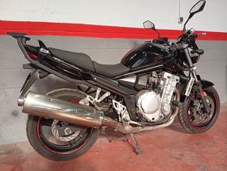 Suzuki Bandit 650 - Moto