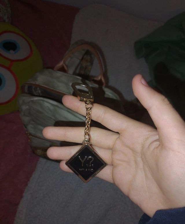 Zaino Parigi nuovo + ciondolo (Prezzo trattabile)