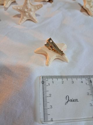 10 Pinzas Estrellas de Mar Beige