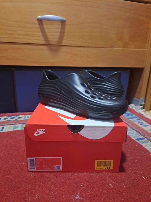 Nike Reactx Rejuven8 talla 45 - Zapatillas Negras