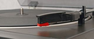 Tocadiscos Sony PS-LX49P 