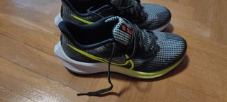 Zapatillas Nike Pegasus 39 - Negras/Amarillas