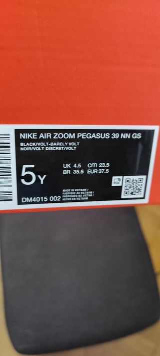 Zapatillas Nike Pegasus 39 - Negras/Amarillas