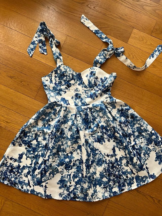 Vestito floreale estivo