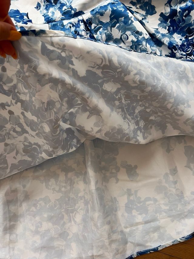 Vestito floreale estivo