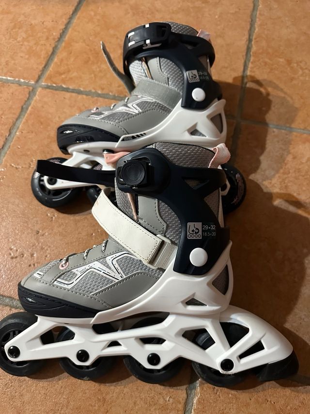 Pattini a rotelle regolabile