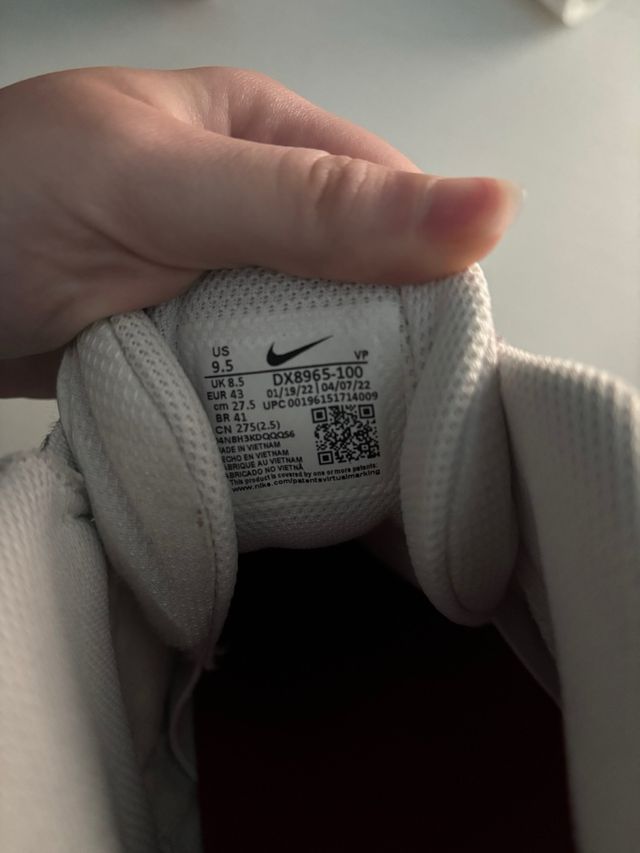 Nike Air More Uptempo 96 Blancas y Rojas