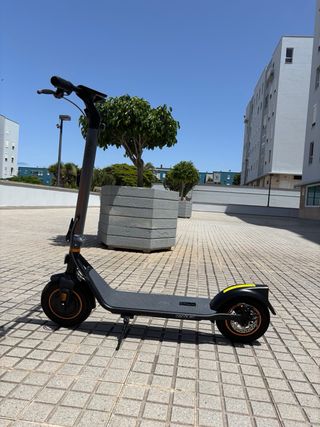 Patinete eléctrico Cecotec D30XL
