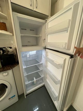 Nevera - Refrigerador Blanco