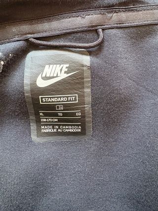 Chaqueta Nike Tech Fleece negra