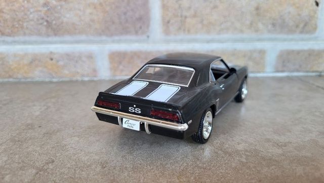 Chevrolet Camaro SS  1969 escala 1:36