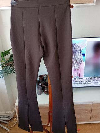 Pantalones flare Zara marrón
