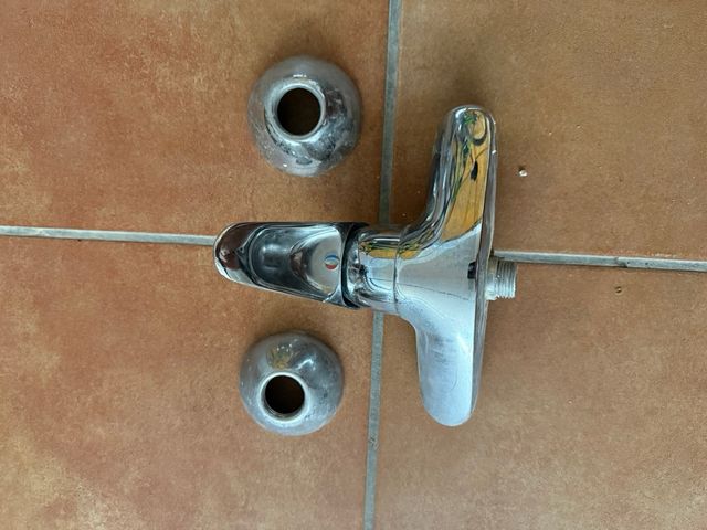 Grifo ducha Roca - Baño