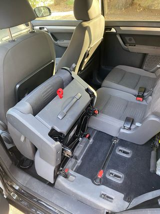 Volkswagen Touran “ CAMBIO DE NOMBRE INCLUIDO !!