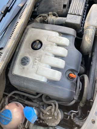 Volkswagen Touran “ CAMBIO DE NOMBRE INCLUIDO !!