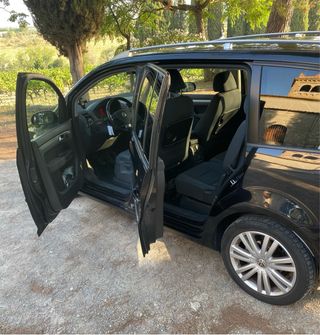 Volkswagen Touran “ CAMBIO DE NOMBRE INCLUIDO !!