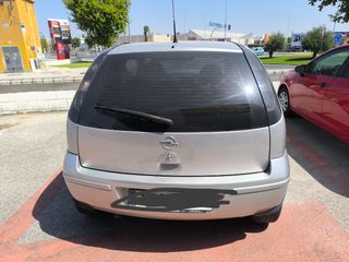Opel Corsa 2005