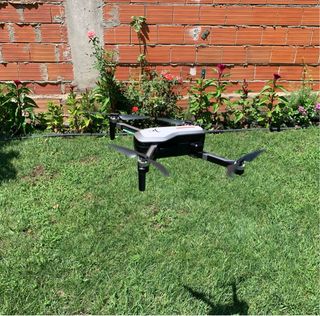 Drone Beast SG906 - Cinza e Branco