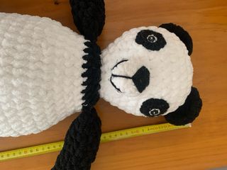 Panda amigurumi de lana chenilla