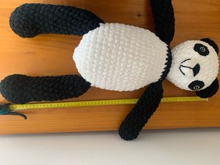 Panda amigurumi de lana chenilla
