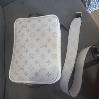 Bolso Louis Vuitton blanco