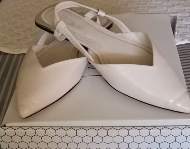 Zapatos planos blancos mujer