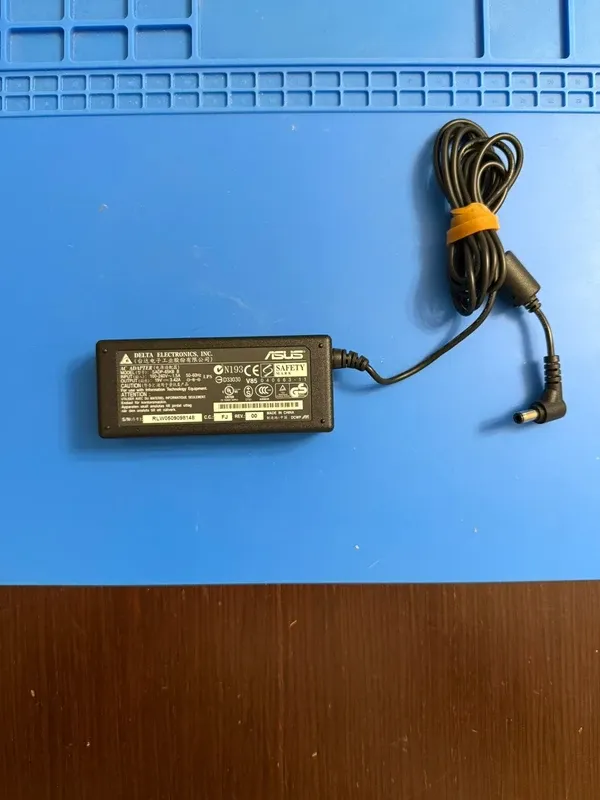 Alimentatore Asus SADP-65KB