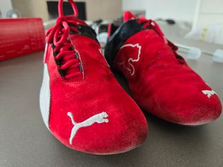 ZAPATILLAS PUMA DE ANTE ROJAS Y NEGRAS TALLA 42