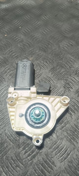Motor elevalunas Mercedes Benz Clase A